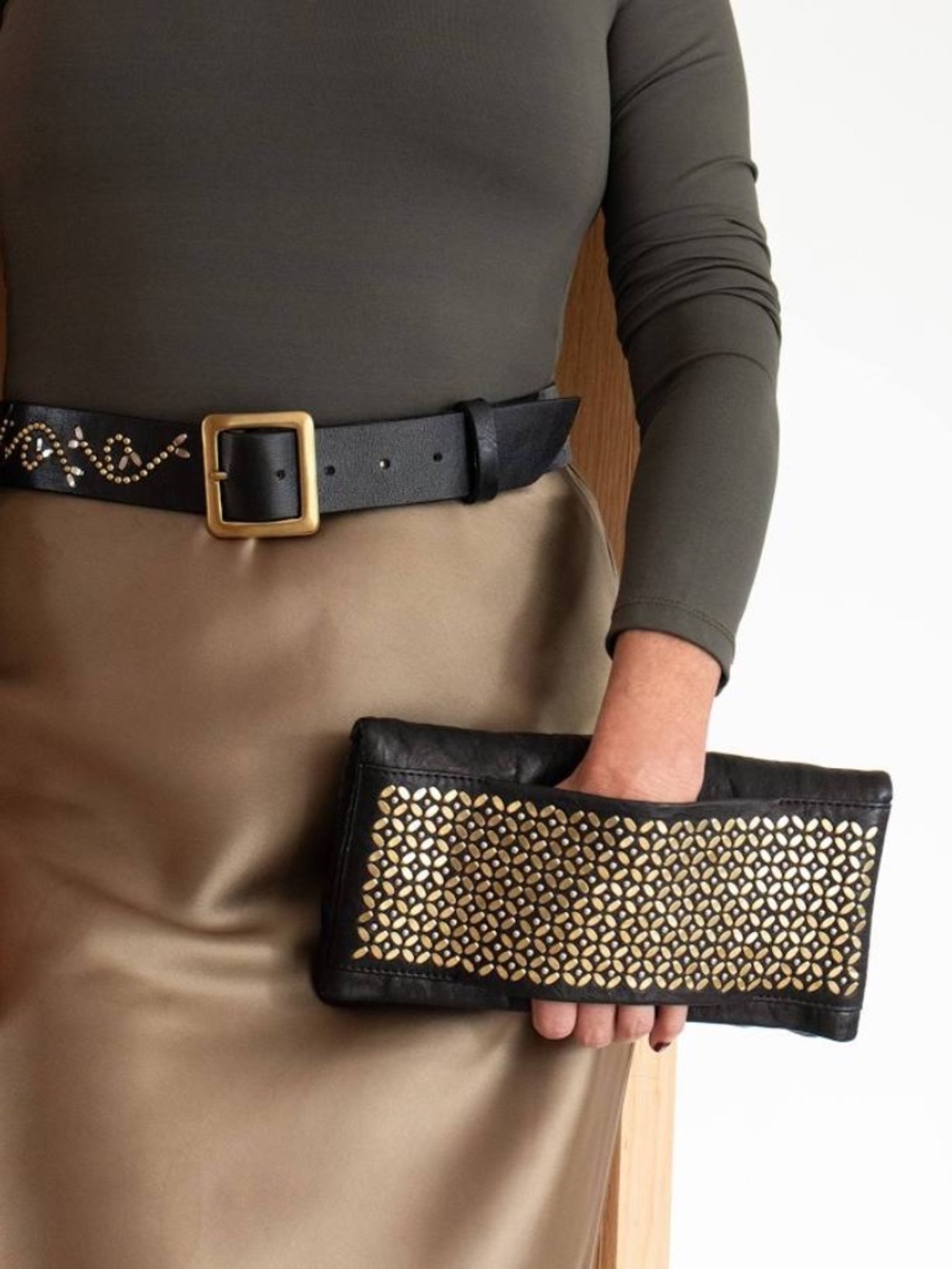 Calleen Cordero Fava Clutch - Picture 8 of 9